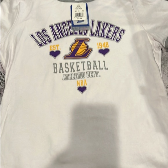 Women’s LA Lakers Short Sleeve Shirt - Picture 7 of 9